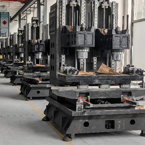 chi tiết đúc nhôm hợp kim dùng cho giá lắp đặt, vỏ động cơ, vỏ điện tử và vỏ tản nhiệt
